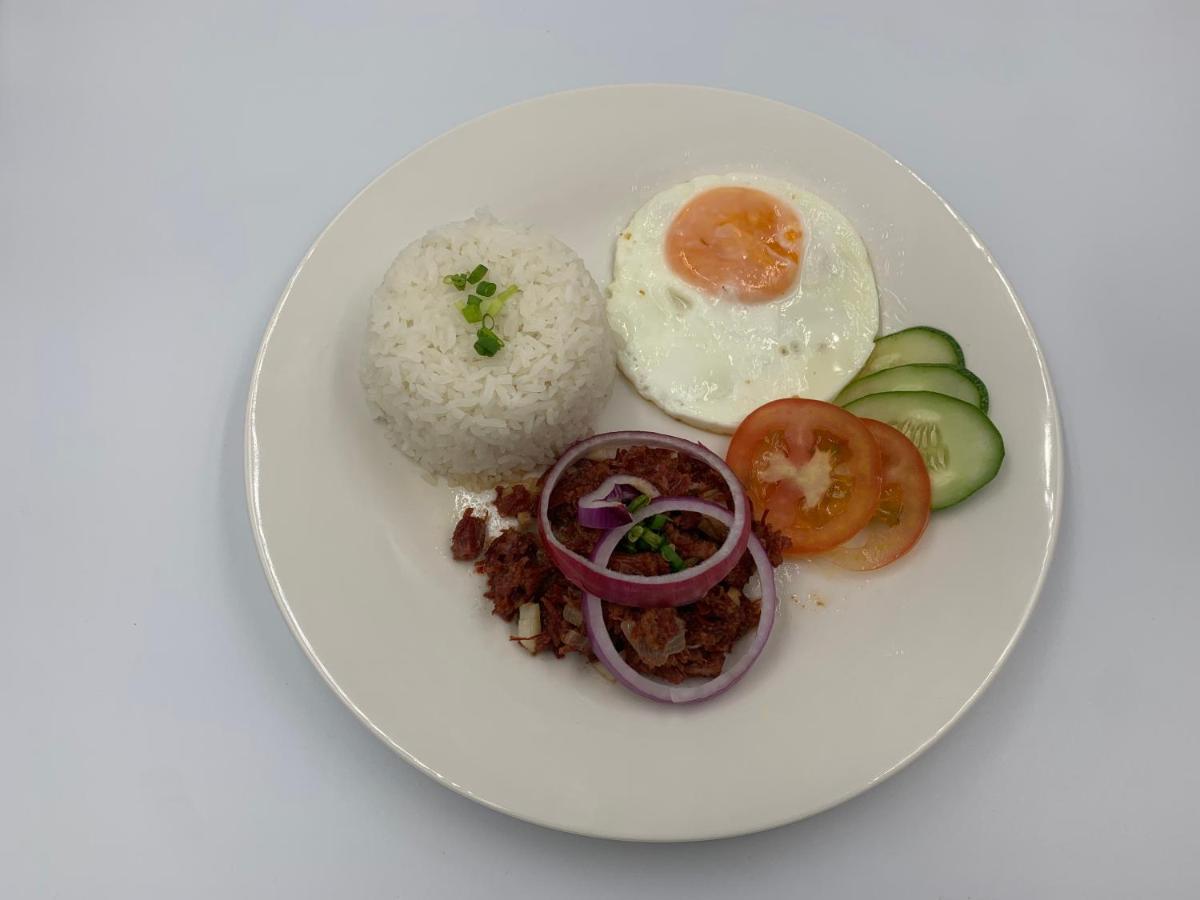Madonna Hometel And Suites New Pandan Panabo Ngoại thất bức ảnh