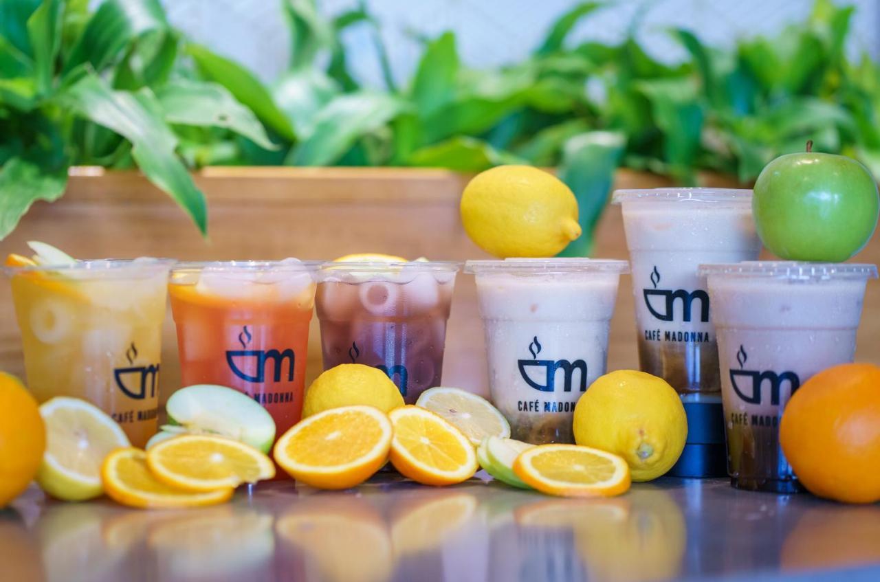 Madonna Hometel And Suites New Pandan Panabo Ngoại thất bức ảnh