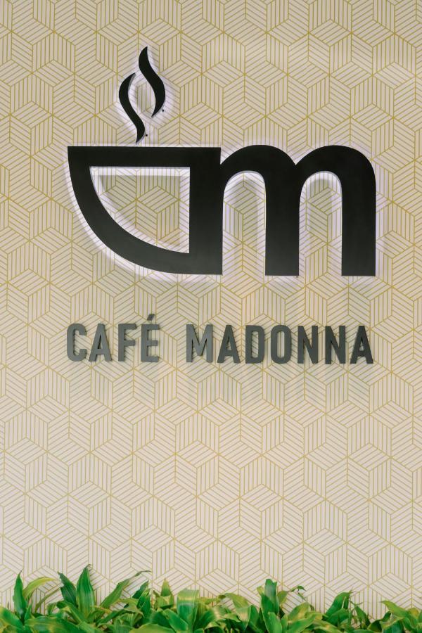 Madonna Hometel And Suites New Pandan Panabo Ngoại thất bức ảnh