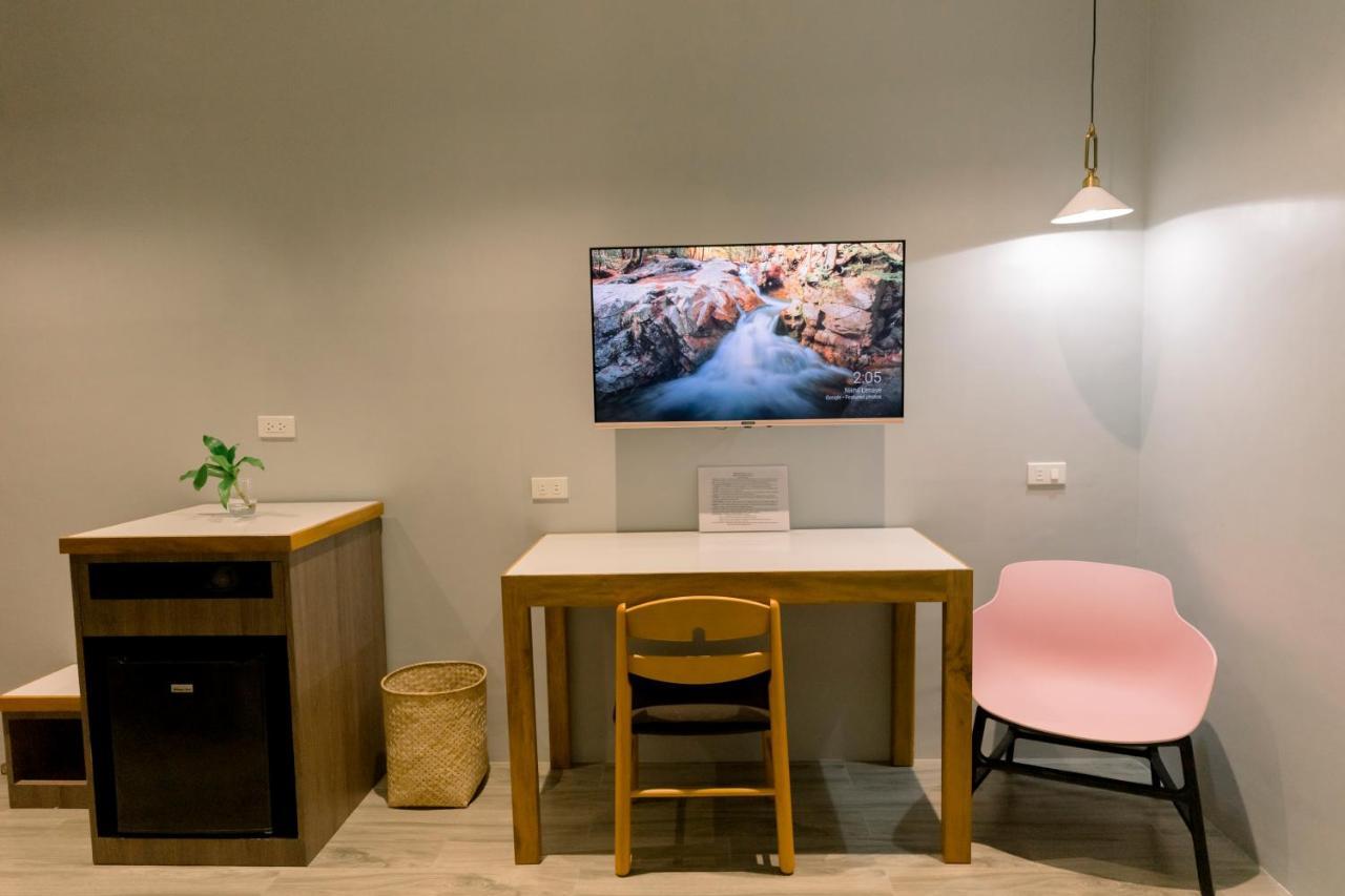 Madonna Hometel And Suites New Pandan Panabo Ngoại thất bức ảnh