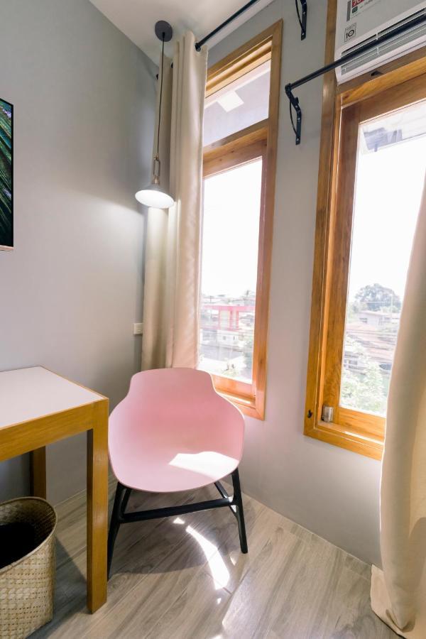 Madonna Hometel And Suites New Pandan Panabo Ngoại thất bức ảnh